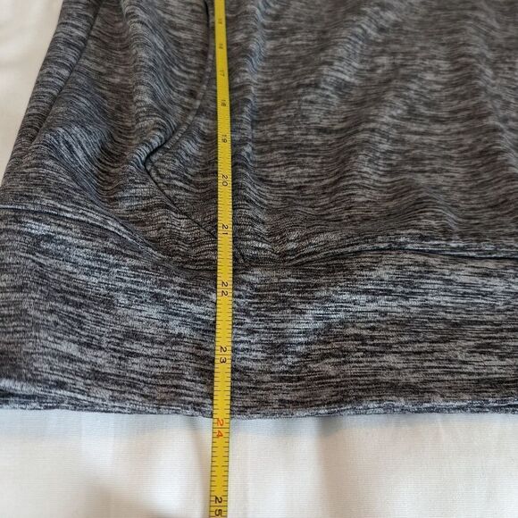 Under Armour Storm Womens COLD GEAR Pullover Hoodie Size Small - Picture 9 of 11